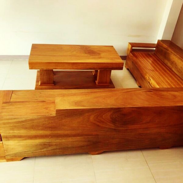Sofa mặt nguyên tấm gỗ gõ đỏ bông lau
