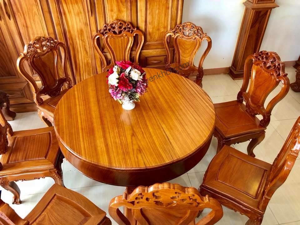 Đa dạng mẫu bàn ghế gỗ nguyên khối
